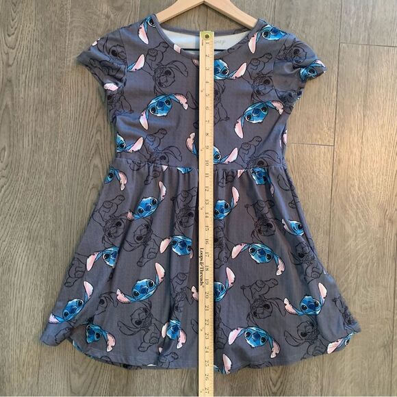 Disney Stitch Dress Girls Small Gray Crew Neck Short Cap Sleeves Full Skirt. - Picture 9 of 9
